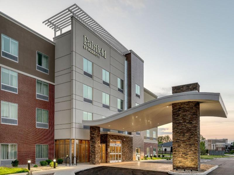 Fairfield Inn Suites Whitestown Indianapolis Nw image