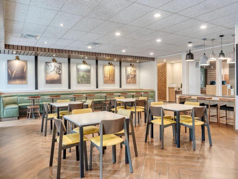 Fairfield Inn Suites Whitestown Indianapolis Nw image