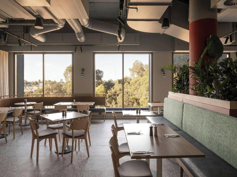 Courtyard By Marriott Perth Murdoch image