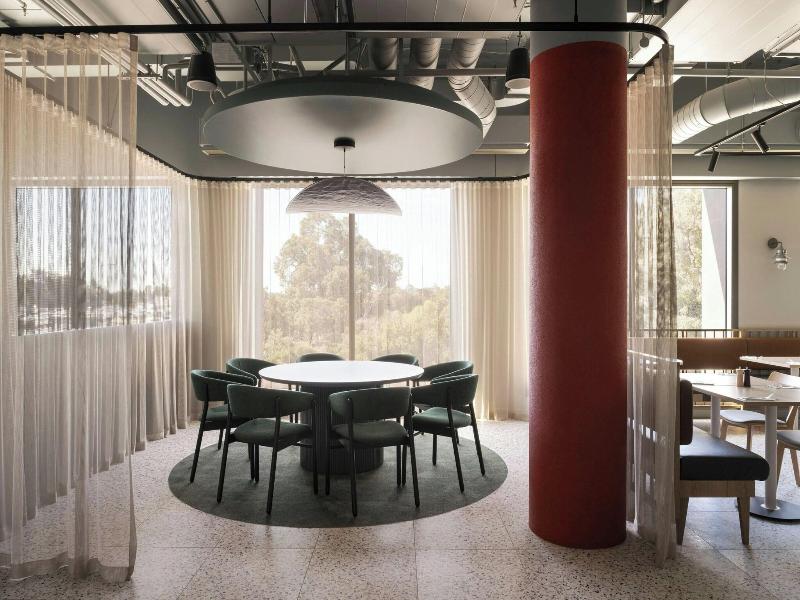 Courtyard By Marriott Perth Murdoch image