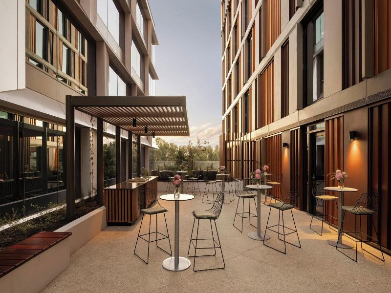 Courtyard By Marriott Perth Murdoch image