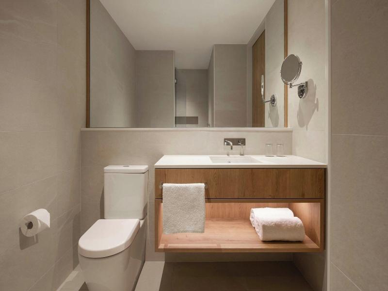 Courtyard By Marriott Perth Murdoch image