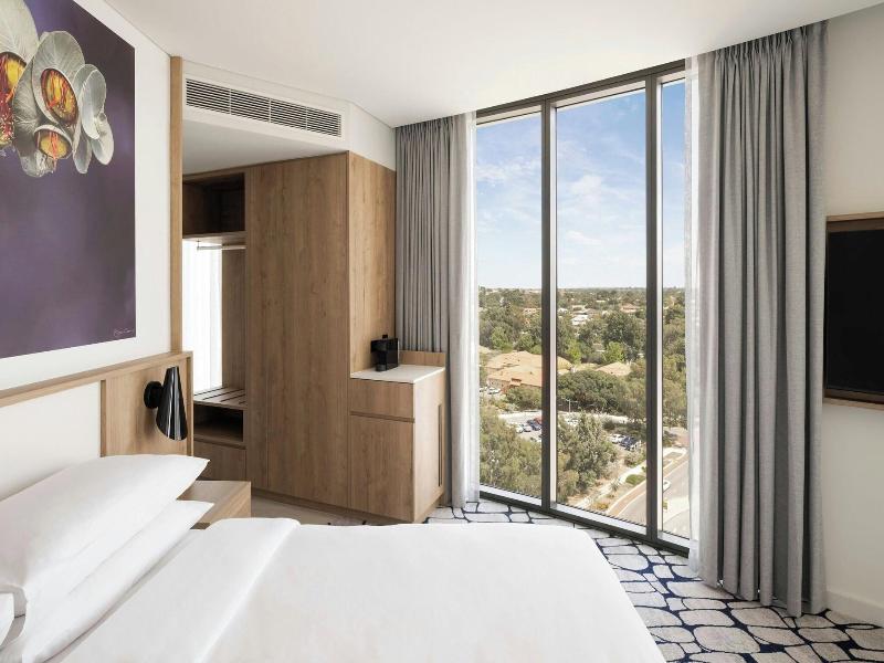 Courtyard By Marriott Perth Murdoch image