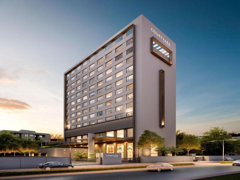 Courtyard By Marriott Vadodara image
