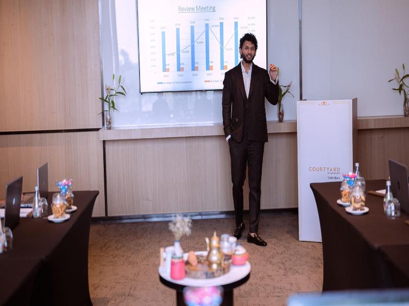 Courtyard By Marriott Vadodara image