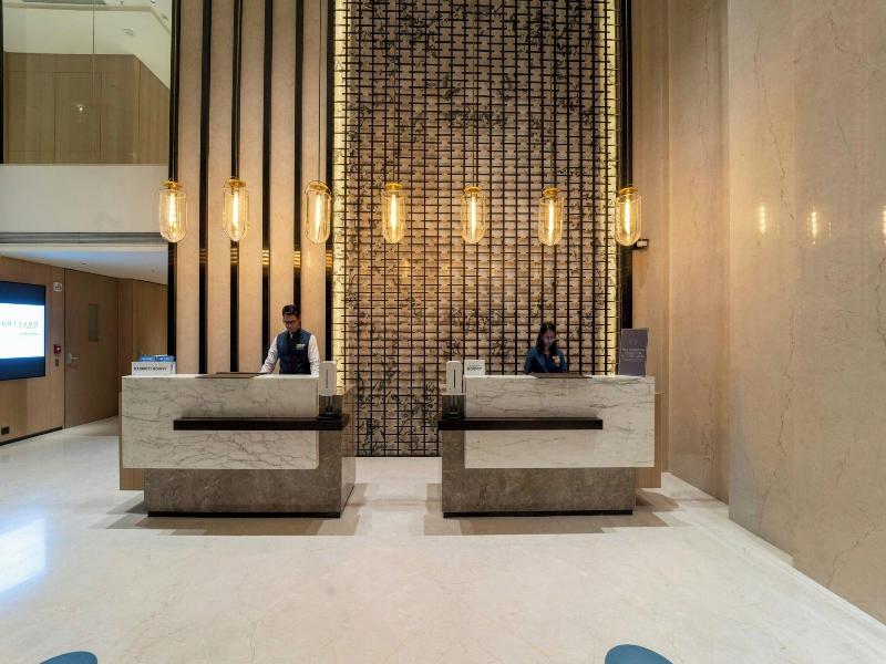 Courtyard By Marriott Vadodara image