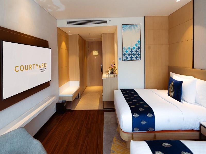Courtyard By Marriott Vadodara image