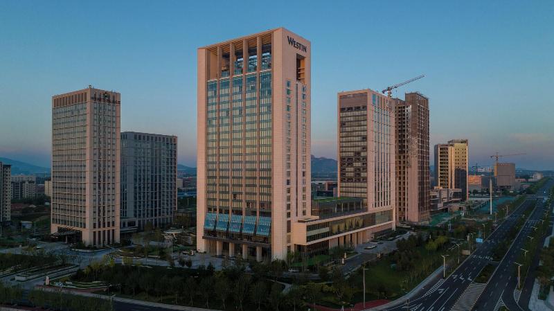 Aloft Yantai image