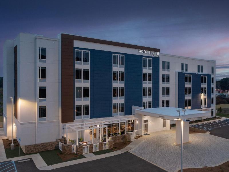 Springhill Suites By Marriott Fayetteville I 95