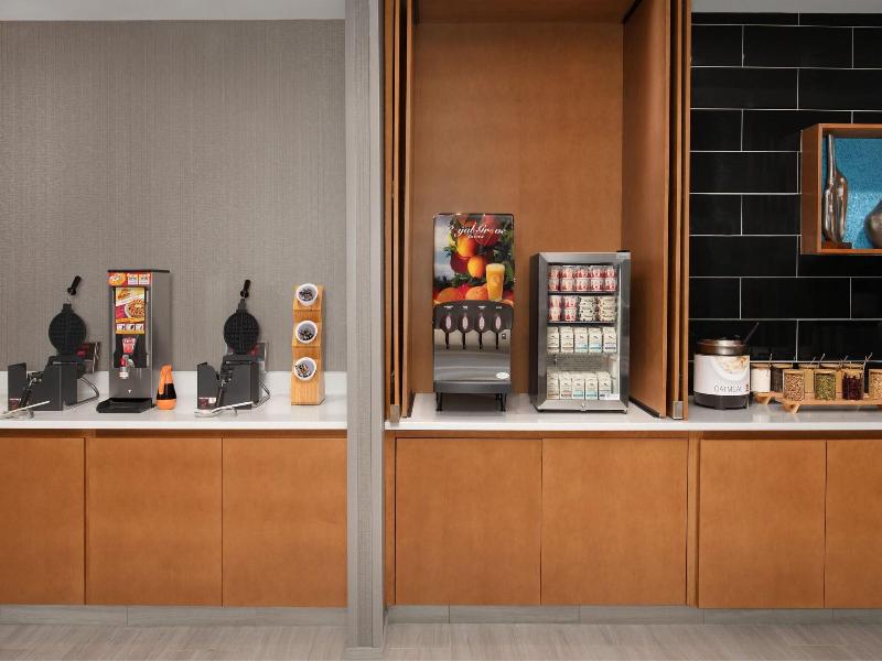 Springhill Suites By Marriott Fayetteville I 95