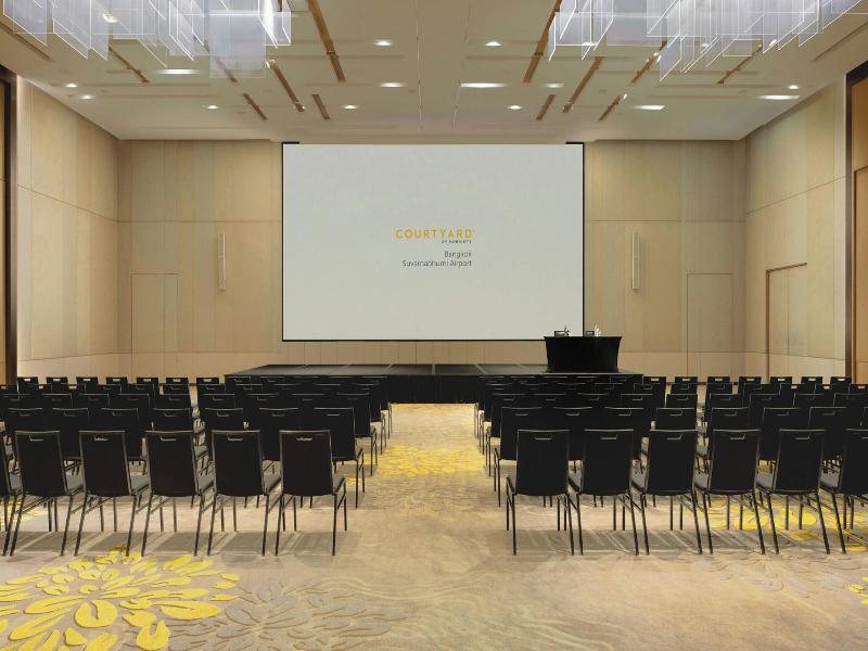 Courtyard By Marriott Bangkok Suvarnabhumi Airport image