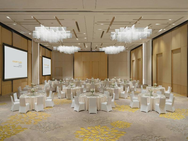 Courtyard By Marriott Bangkok Suvarnabhumi Airport image