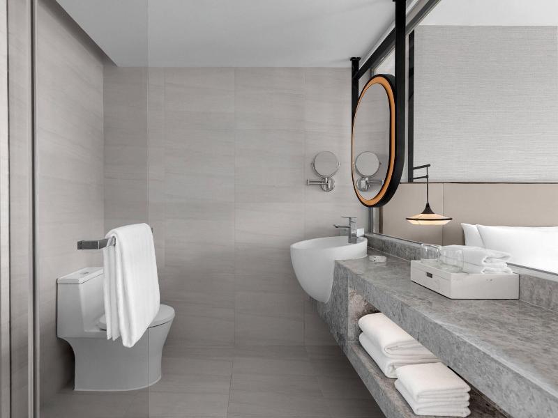 Courtyard By Marriott Bangkok Suvarnabhumi Airport image