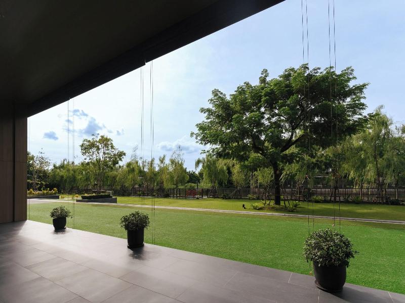 Courtyard By Marriott Bangkok Suvarnabhumi Airport image