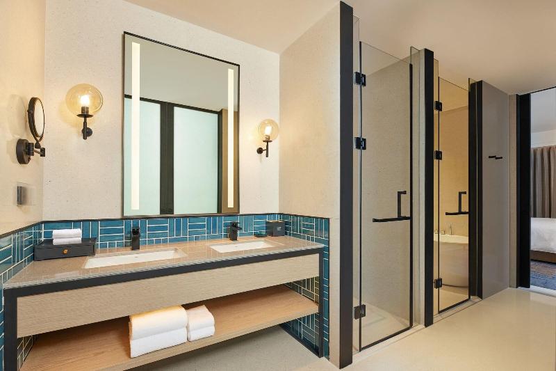 Four Points By Sheraton Nantong Haimen image