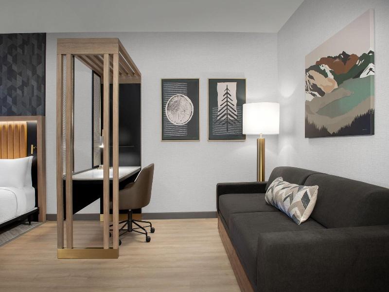 Springhill Suites By Marriott Sandpoint image