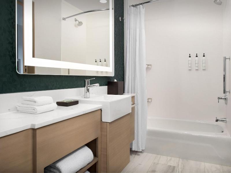 Springhill Suites By Marriott Sandpoint image