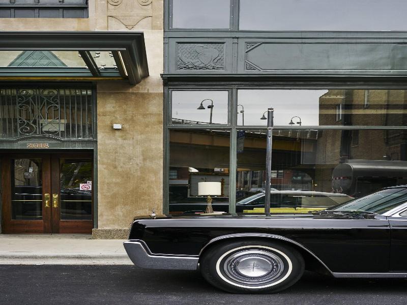 The Robey Chicago A Member Of Design Hotels image
