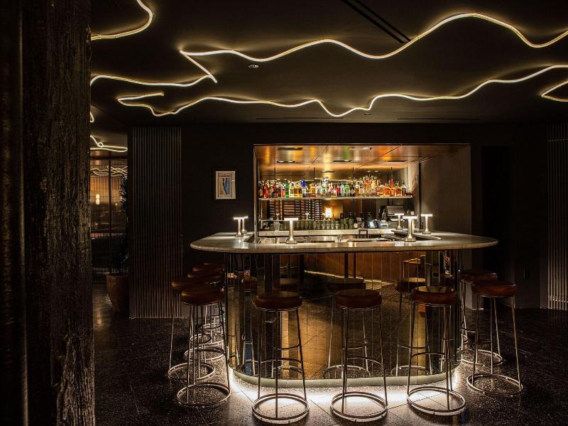 The Robey Chicago A Member Of Design Hotels image