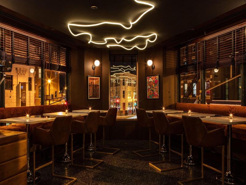 The Robey Chicago A Member Of Design Hotels image