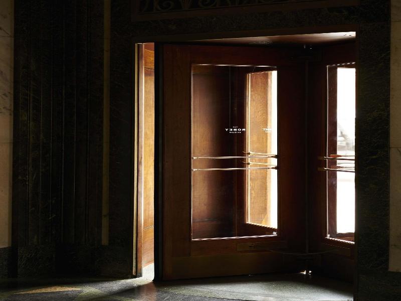 The Robey Chicago A Member Of Design Hotels image