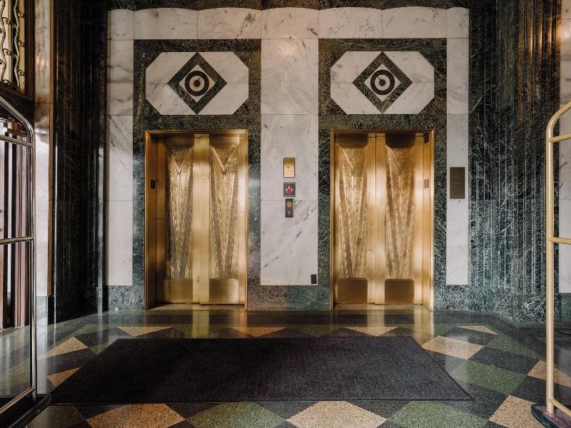 The Robey Chicago A Member Of Design Hotels image