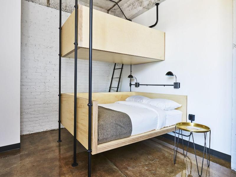 The Robey Chicago A Member Of Design Hotels image