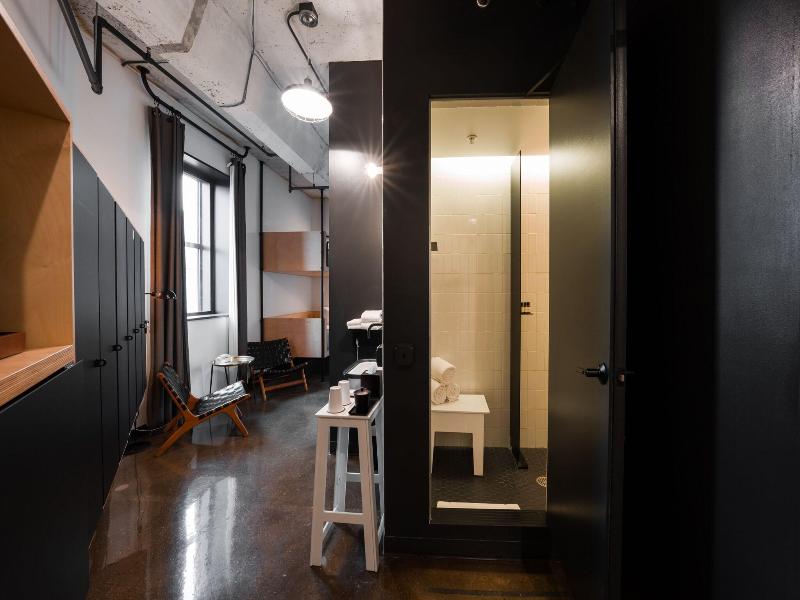 The Robey Chicago A Member Of Design Hotels image