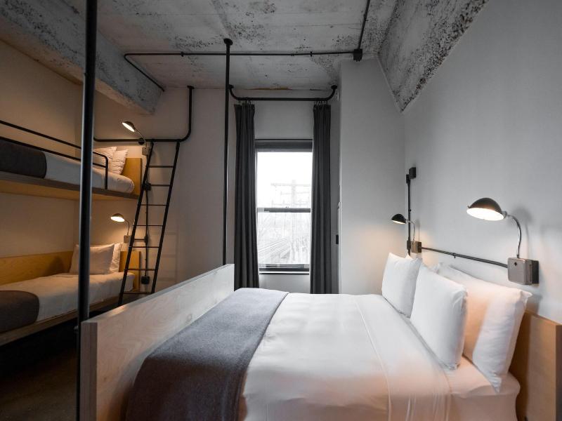 The Robey Chicago A Member Of Design Hotels image