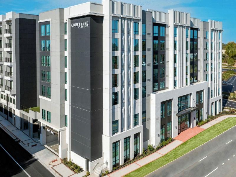 Courtyard By Marriott Gainesville Ga image