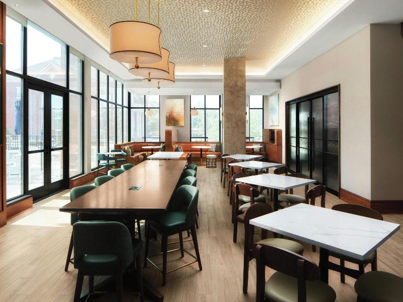 Courtyard By Marriott Gainesville Ga image