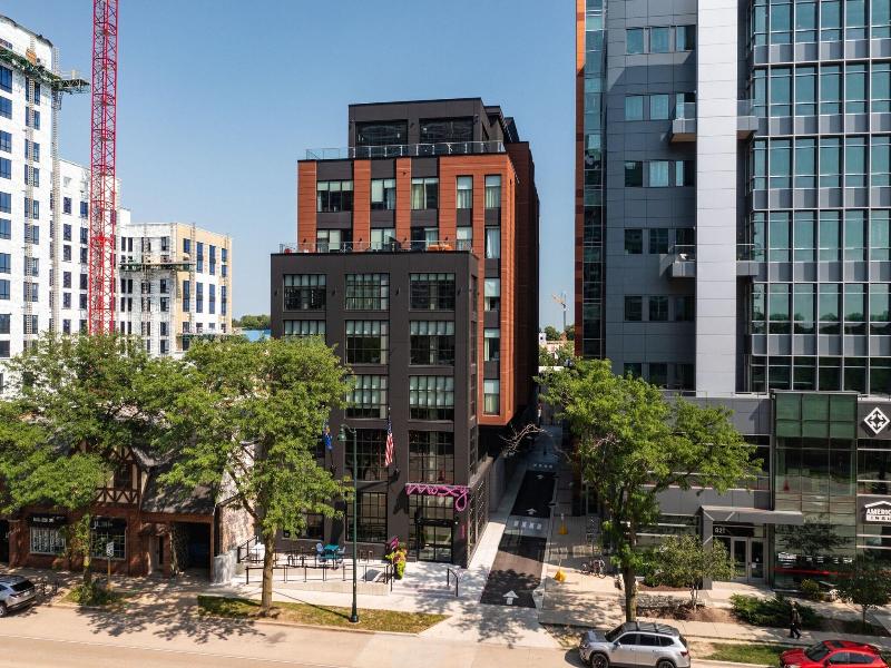 Moxy Madison Downtown image