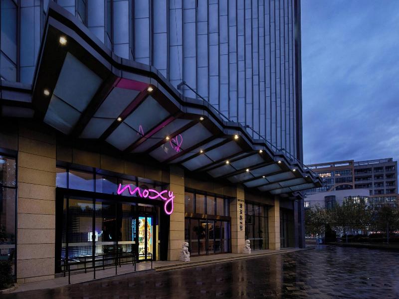 Moxy Shanghai Xuhui image