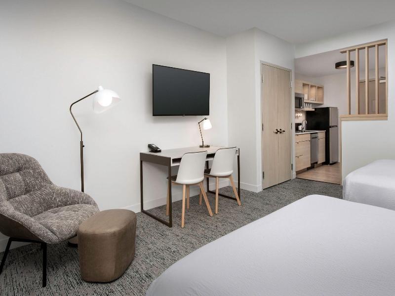 Springhill Suites By Marriott Cincinnati Mason image