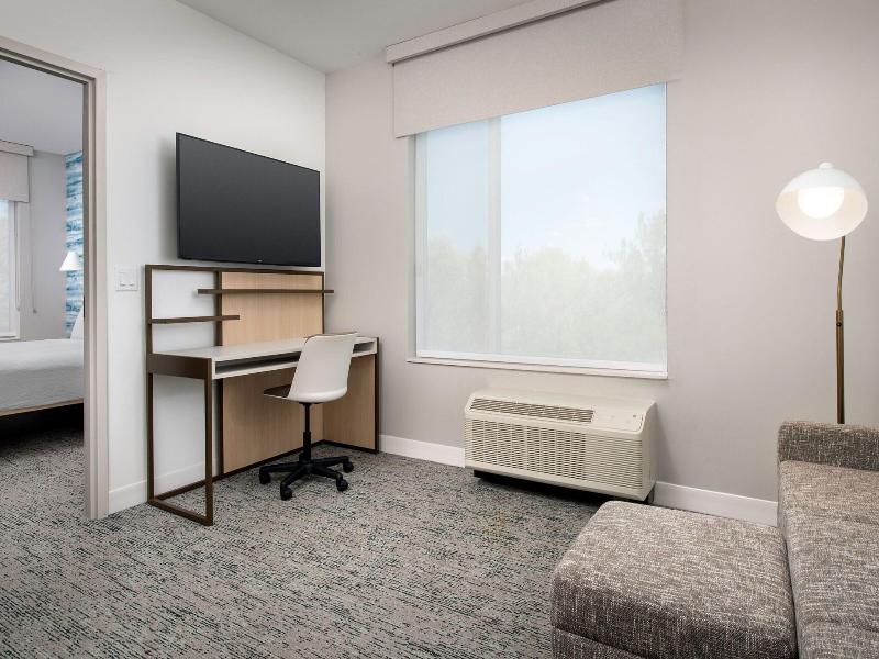 Springhill Suites By Marriott Cincinnati Mason image