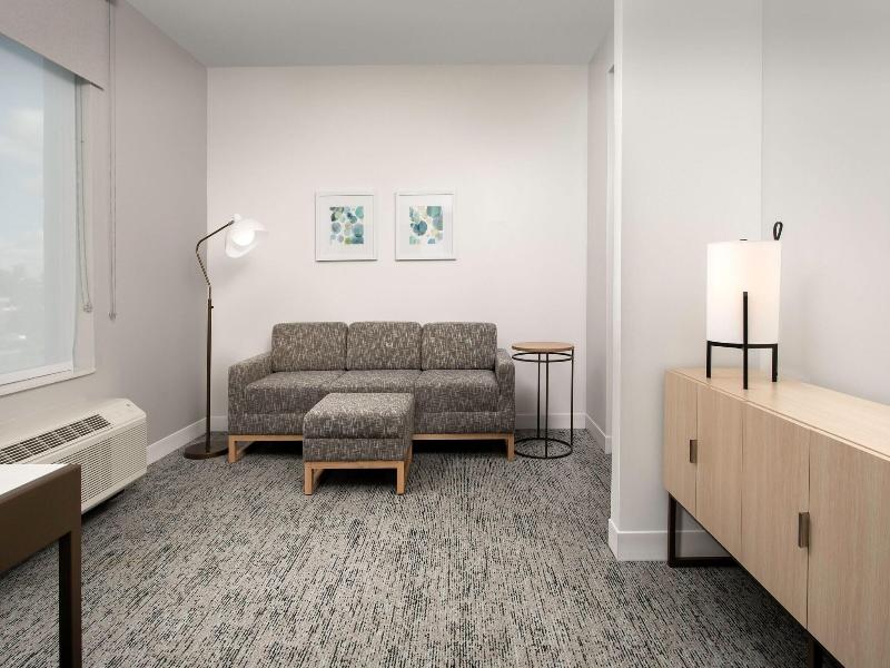 Springhill Suites By Marriott Cincinnati Mason image