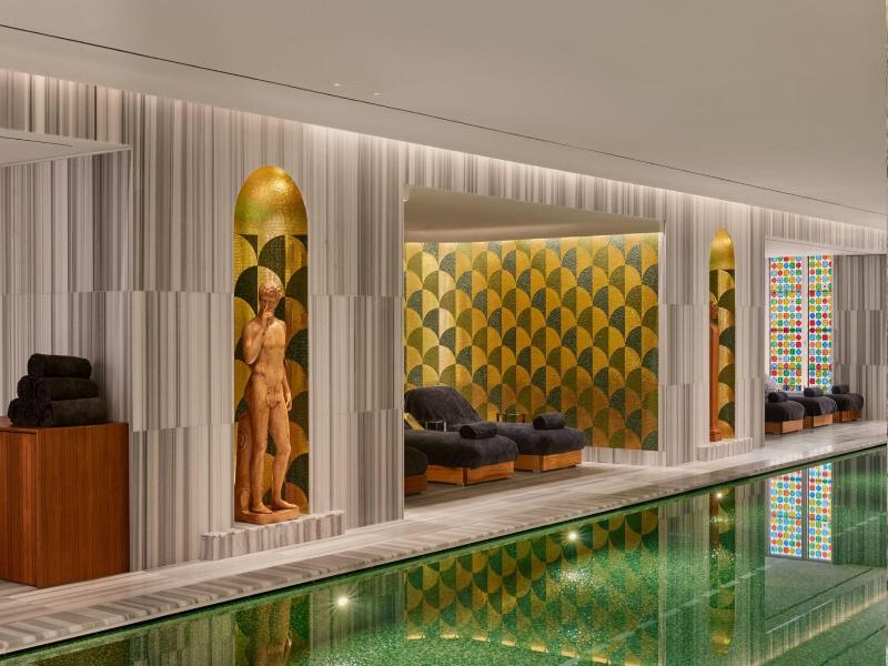 Bulgari Hotel Roma image