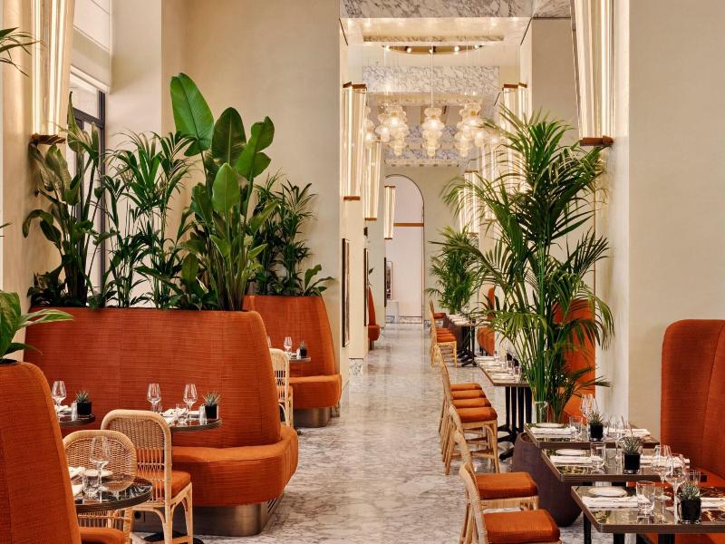 Bulgari Hotel Roma image