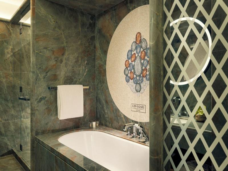 Bulgari Hotel Roma image