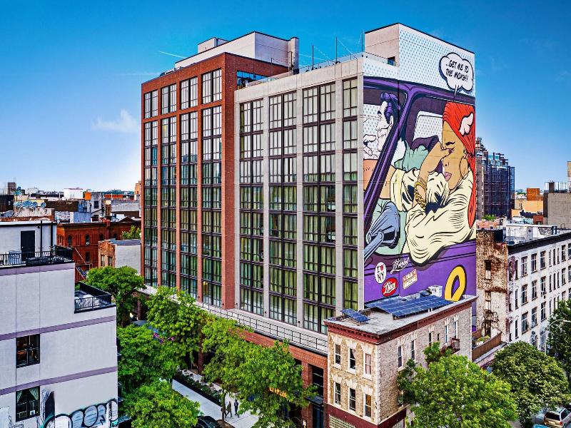 Moxy Brooklyn Willamsburg image