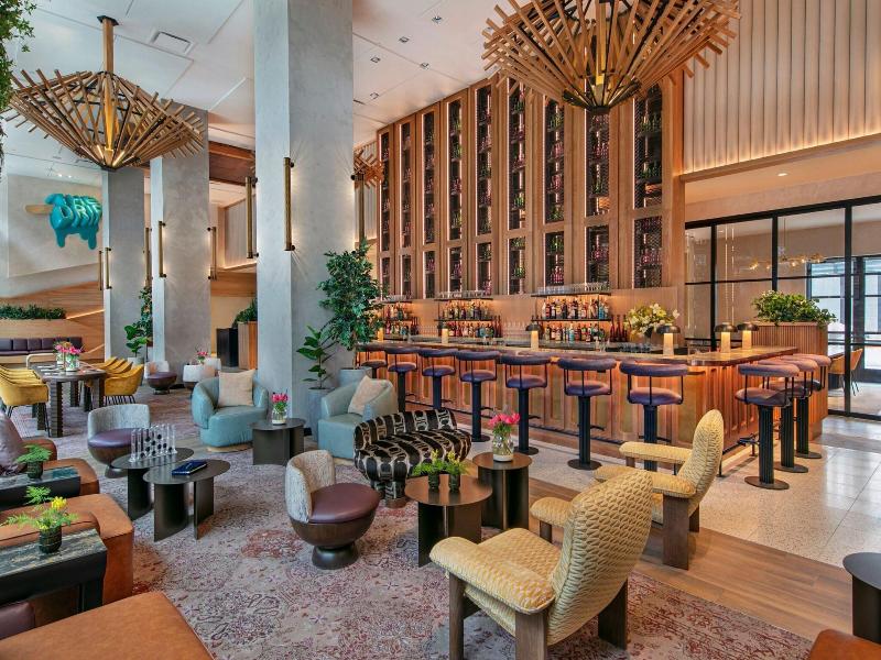 Moxy Brooklyn Willamsburg image