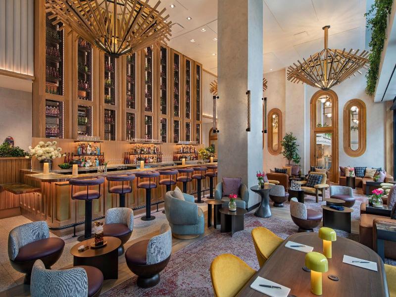 Moxy Brooklyn Willamsburg image