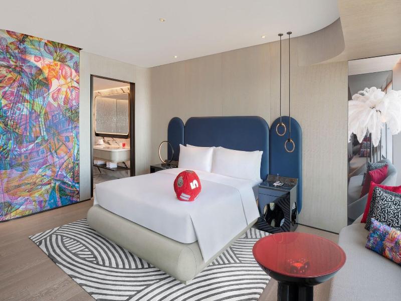 DOUBLE CITY VIEW KING BED — photo 6