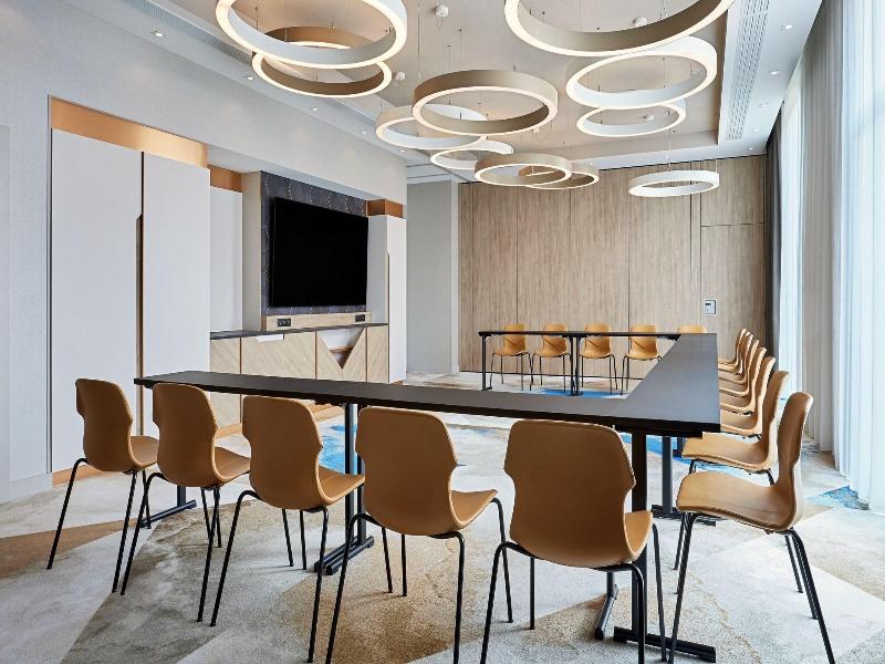 Ac Hotel Strasbourg image