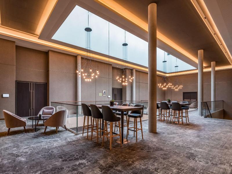 Geneva Marriott Hotel image