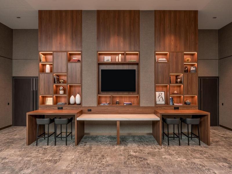 Geneva Marriott Hotel image