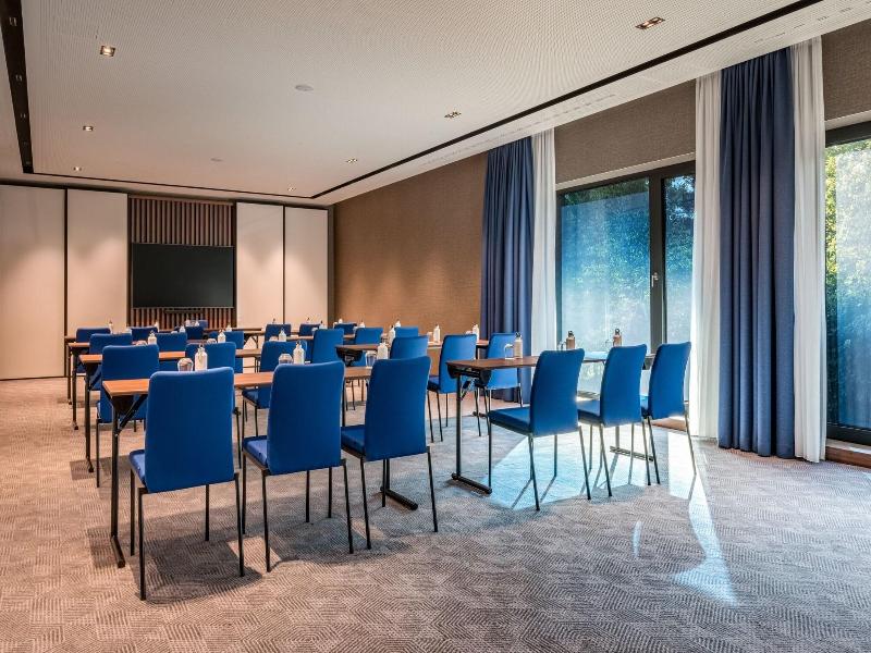 Geneva Marriott Hotel image