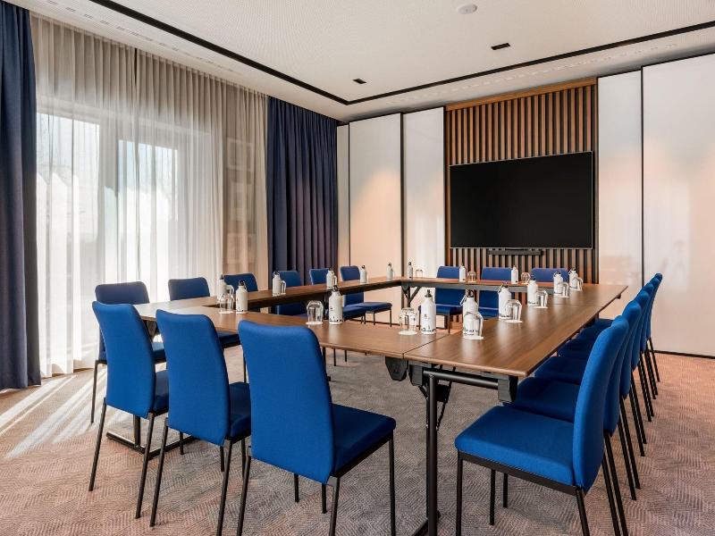 Geneva Marriott Hotel image