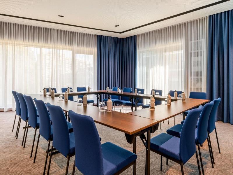 Geneva Marriott Hotel image