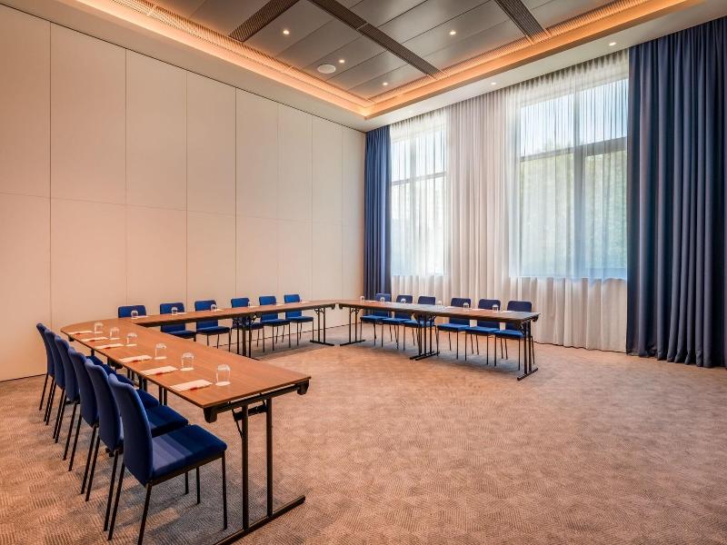 Geneva Marriott Hotel image